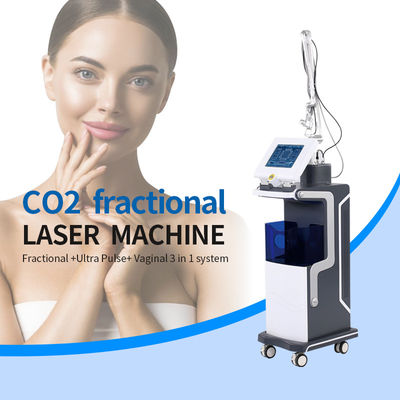 Enfrente a pele fracionária da máquina do laser do CO2 que resurfacing o tecido que corta o keratosis actínico